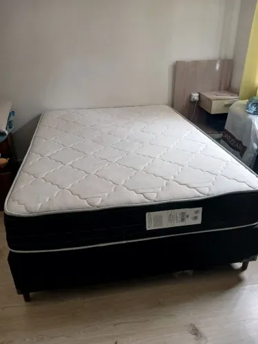 Cama Casal
