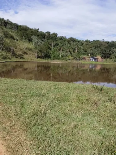 Imóvel para venda possui 600 metros quadrados em Águas de Igaratá - Igaratá - SP