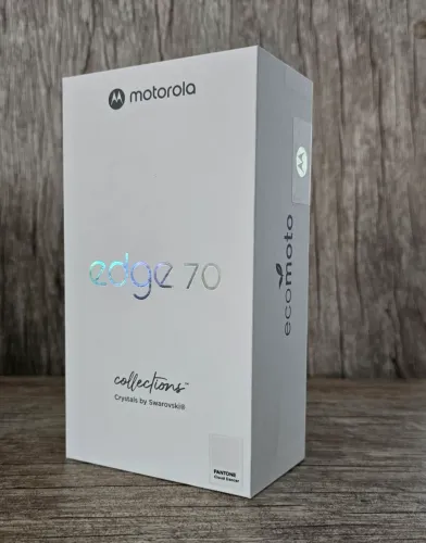 (NOVO/LACRADO) Motorola Edge 70. Edição Cloud Dancer | Crystals by Swarovski 512gb/24gb ra