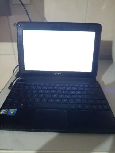 Notebook Positivo Windows 7