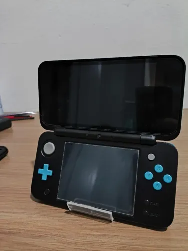 Nintendo New 2DS XL - Preto