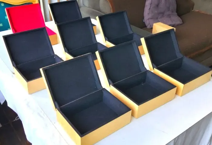 Caixa retangular em MDF Cru/ Liso. Sem uso (para personalização)