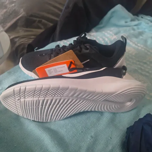 Tênis Nike unissex zerado e preço único