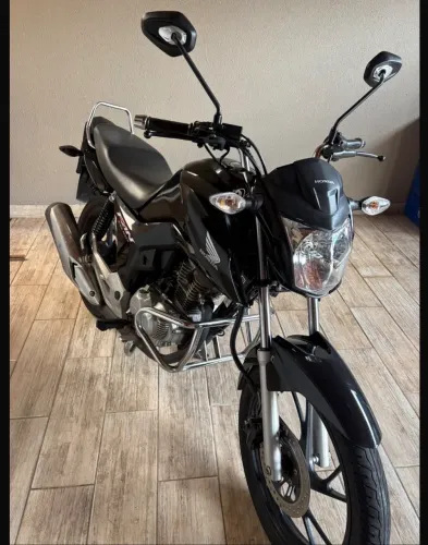 Honda CG 160 Fan 2022/23 | 17.000 km | Documentada