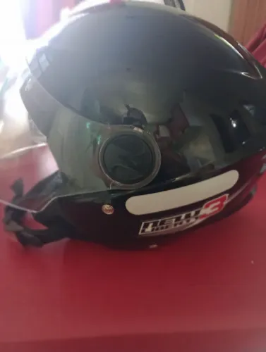 vendo capacete sem novo
