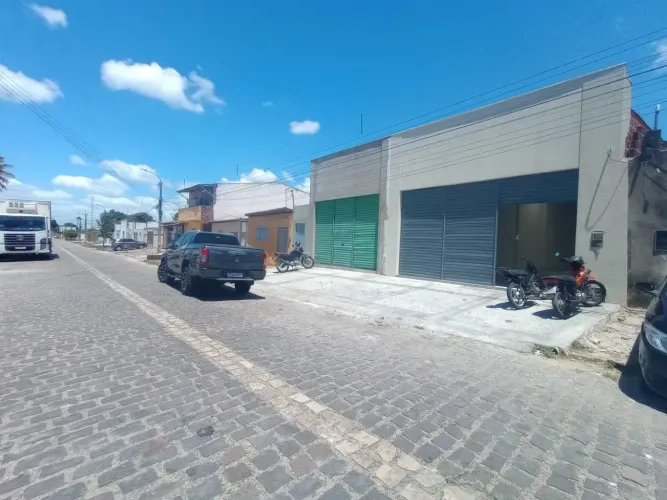 ALUGO GALPÃO, PRÓXIMO A COHABINAL