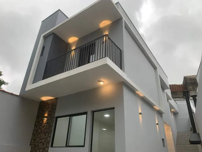Sobrado novo á venda com 127m², 3 quartos, 3 suítes no Jardim Triunfo Guarulhos