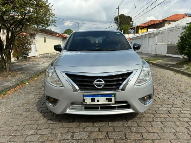 Nissan Versa Unique 1.6 16V Flex 4P Mec. 2016