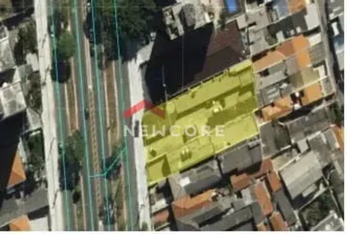 Lote em Avenida Dom Pedro I - Vila Monumento - São Paulo/SP