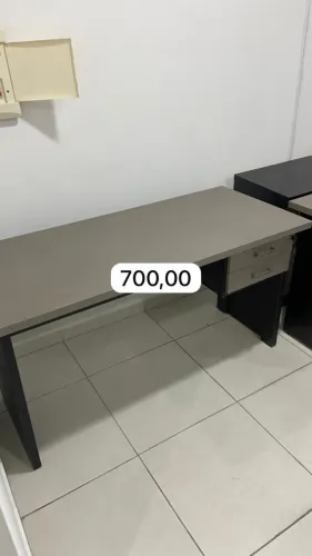 Escrivaninha para escritório