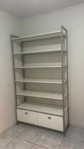Estante Organizadora Multiuso com Gavetas e Estrutura Metálica