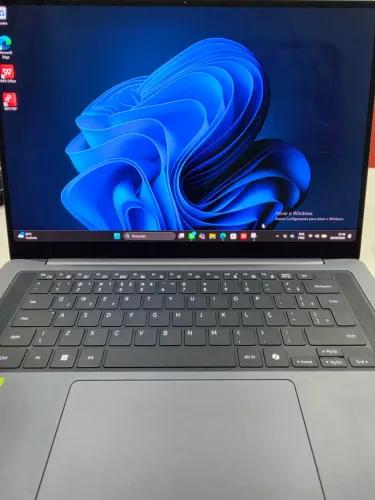 Galaxy Book 6 Ultra i7 - Tela 16" touch - 32Ram - 1T Armazenamento