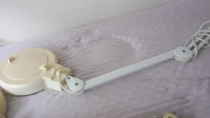 Lupa Luminária Apoio Mesa 