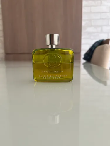 Gucci guilty elixir 