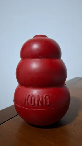 Brinquedo Kong Classic Vermelho para Cães Tamanho G