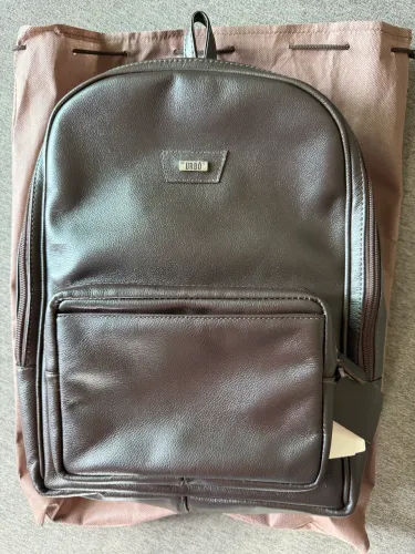 Mochila Urbô couro legítimo