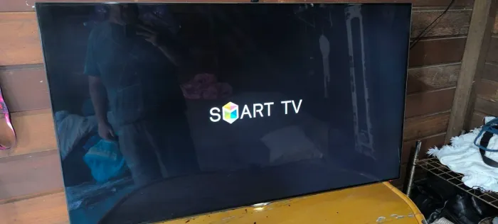Smart TV Samsung 55" Série 7 - Câmera, Comando de Voz e Wi-Fi (Série F7500)