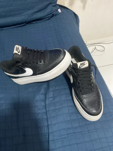 sapato court vision nike preto e branco original tam-40