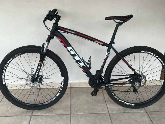 bicicleta mountain bike modelo GTI Roma com aro 29 e quadro de alumínio