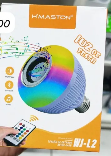 Lampada Bluetooth toca musica
