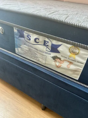 Cama box casal semi nova