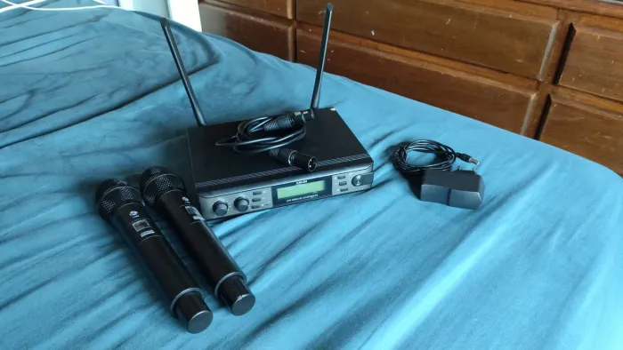 Microfone sem fio Kadosh K-402 M