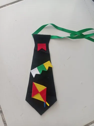 Gravata infantil 