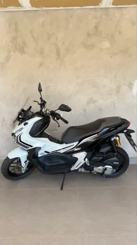 Honda ADV 150