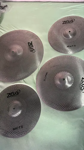Kit pratos Zeus mute