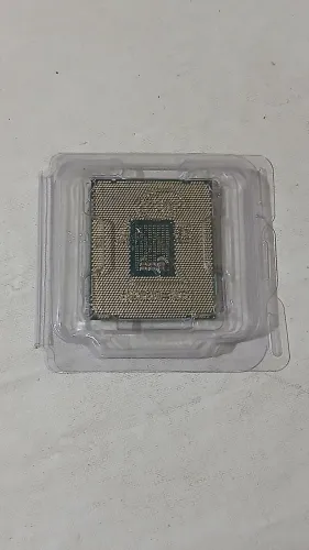 inter xeon de 14 núcleos e 28 thread