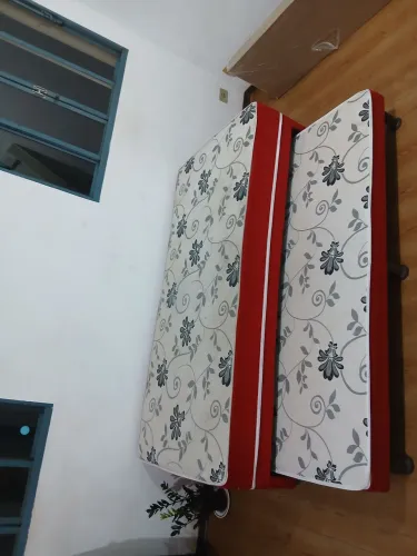 Cama box solteiro com cama auxiliar