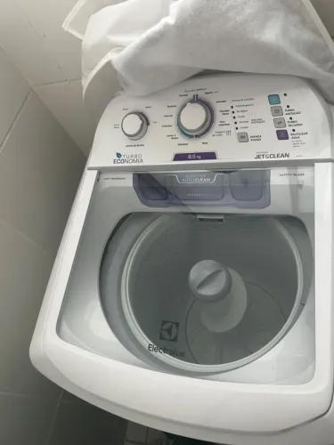 Máquina de lavar 8,5 litros