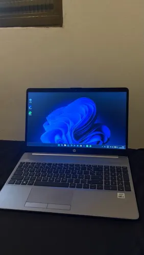 Notebook HP G8
