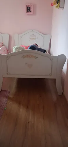 Cama solteiro Menina