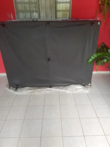 Vende uma cama box casal top nova pouco usado