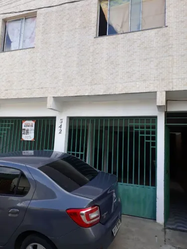 Alugo kitnet 1/4 com garagem São Conrado