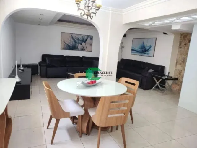Casa Alto Padrão no bairro Campestre - Santo André
