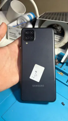 Samsung A12