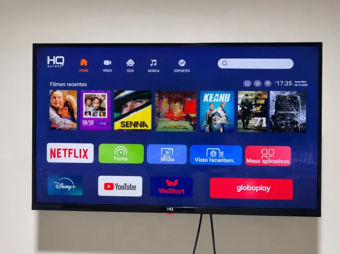 ? TV Smart HQ 32? + Suporte Articulado - Excelente Estado.