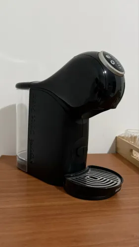 Cafeteira Dolce Gusto Gênio S Plus