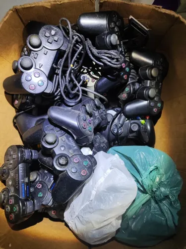 Pacotão de Controles PS2, PS3 e XBOX
