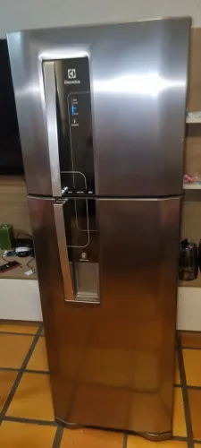 Geladeira Electrolux inox frost free entrego no local