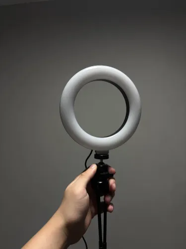 RING LIGHT