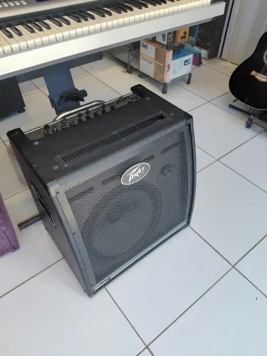 cubo peavey kb4