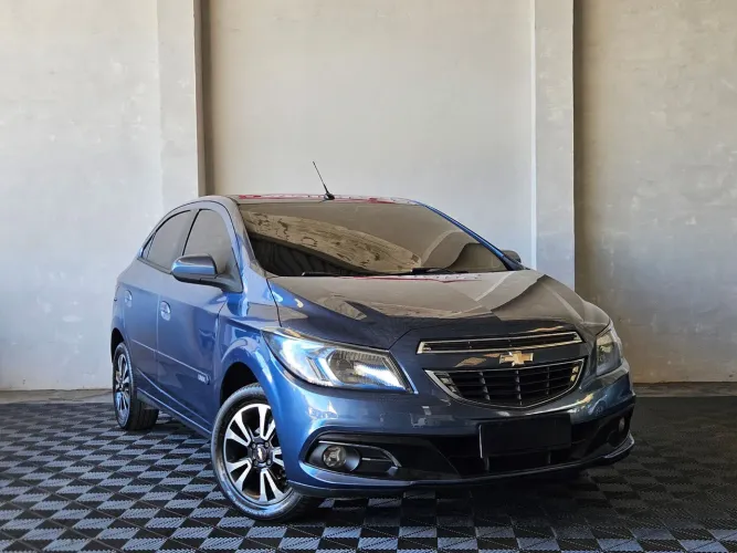 Chevrolet Onix Hatch LTZ 1.4 8V Flex Power Mec. 4P 2015