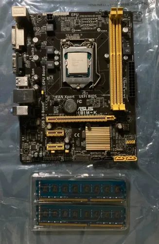Placa Mãe com CPU e RAM