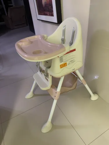 Cadeirinha de alimentação