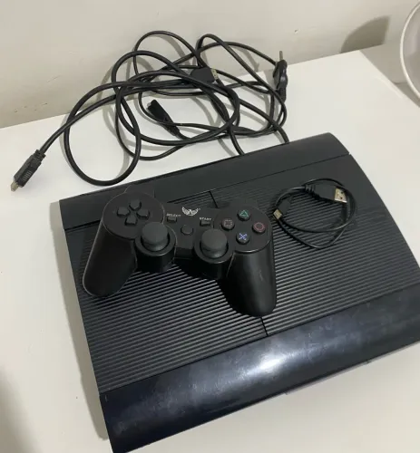 Vendo ps3 super slim. Leia a descrição