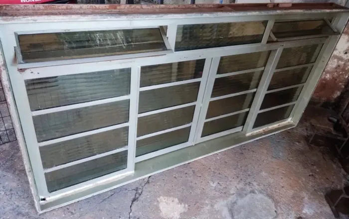 Vende vitro com vidros