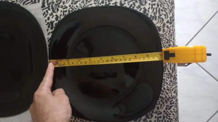 Lindos pratos modernos de 25 cm